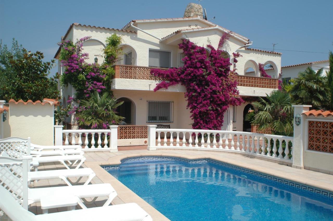 Sol * Empuriabrava