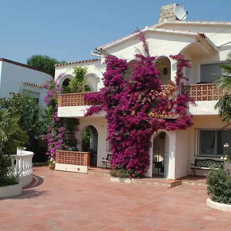 Villa Sol Empuriabrava Buitenkant foto